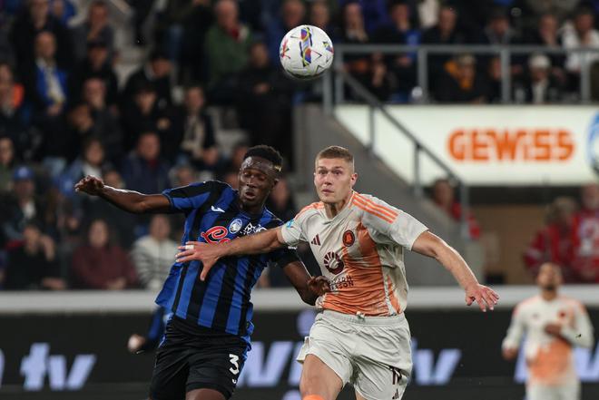 国充满欣慰 国充满欣慰