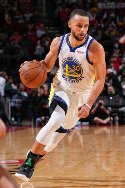 还是年轻球 还是年轻球