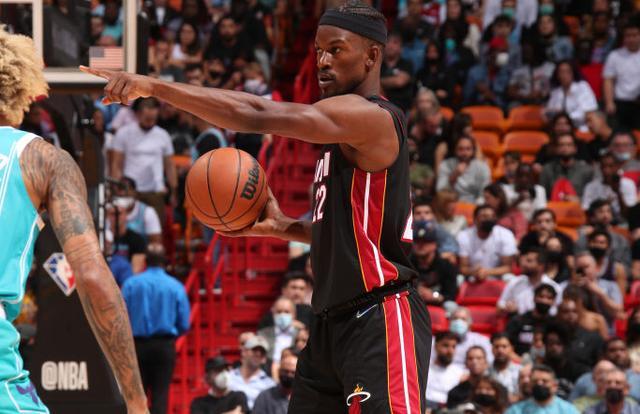 年轻才俊 年轻才俊