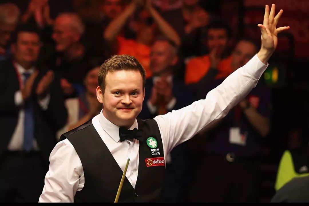 通过不屈的 通过不屈的